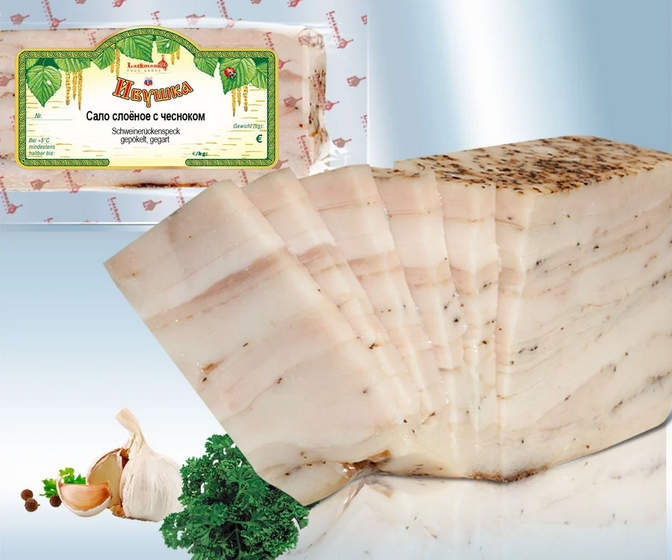 Bacon Salo slojonoje s tschsnokom with garlic, ~400g/Сало слоёное с чесноком, ~400g